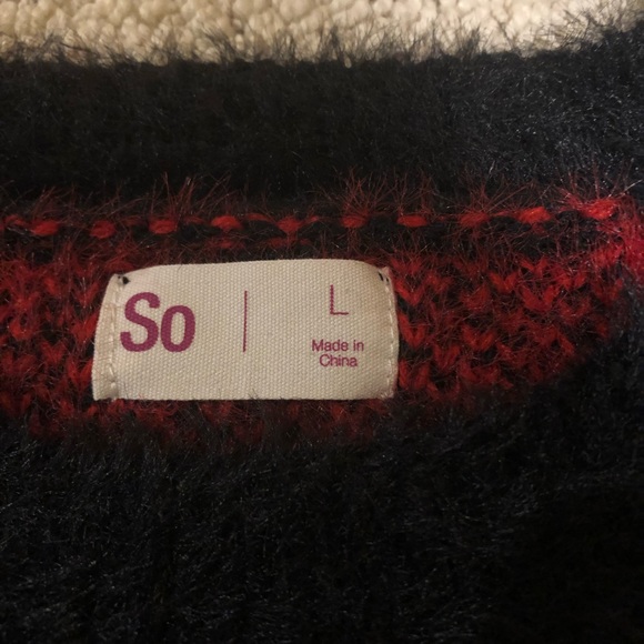 Soft buffalo check sweater size large NWT - Picture 3 of 4